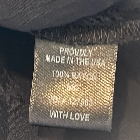 MERRITT CHARLES
COLT BLOUSE  BLACK - Picture 11 of 14